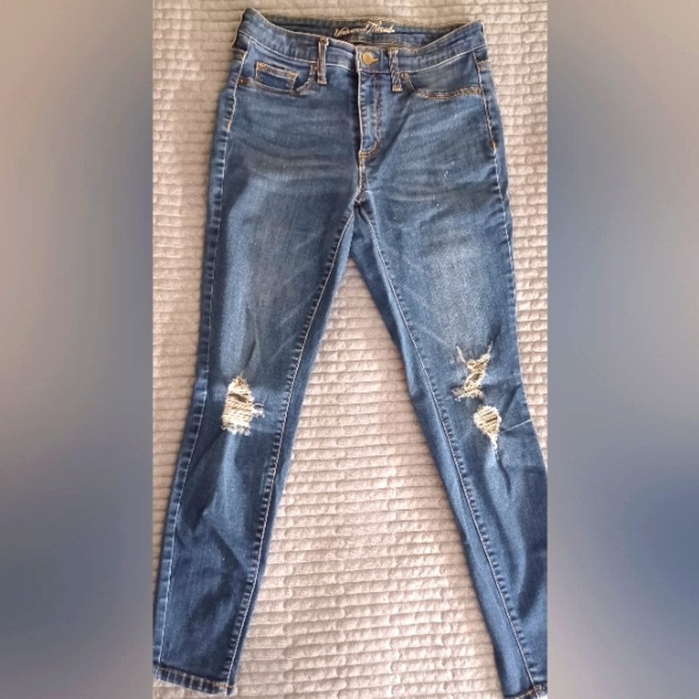 Universal Thread 6/285 Denim Jegging